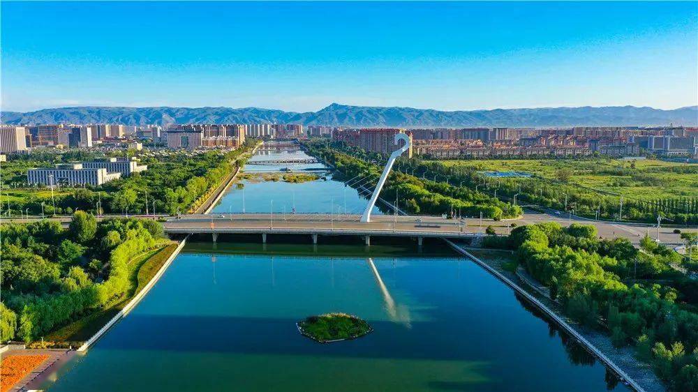 呼和浩特，草原文化繁荣与现代发展融合的步伐